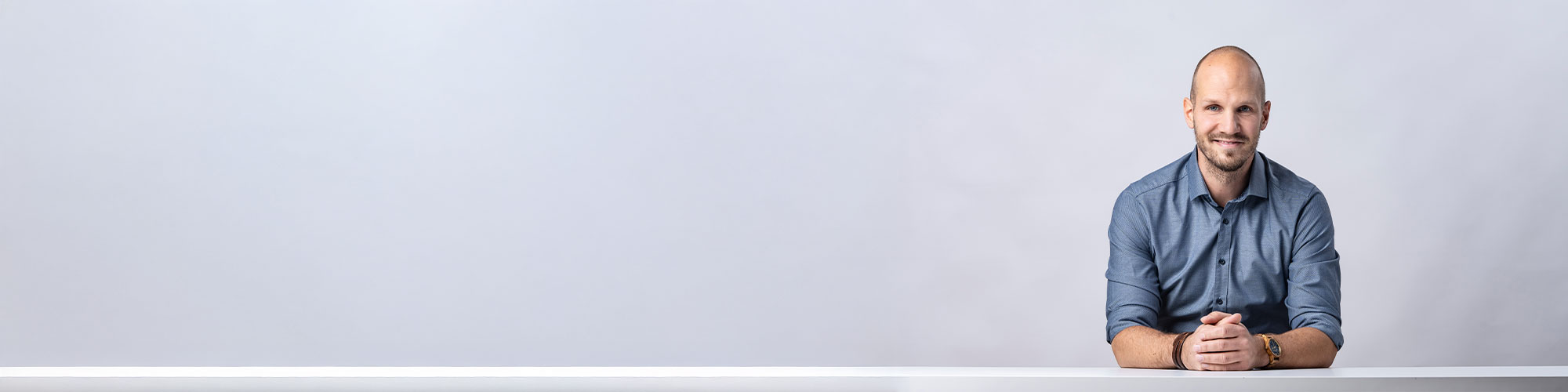 header-kontakt